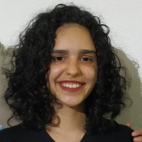 Isabella Silva, ex aluna do curso
